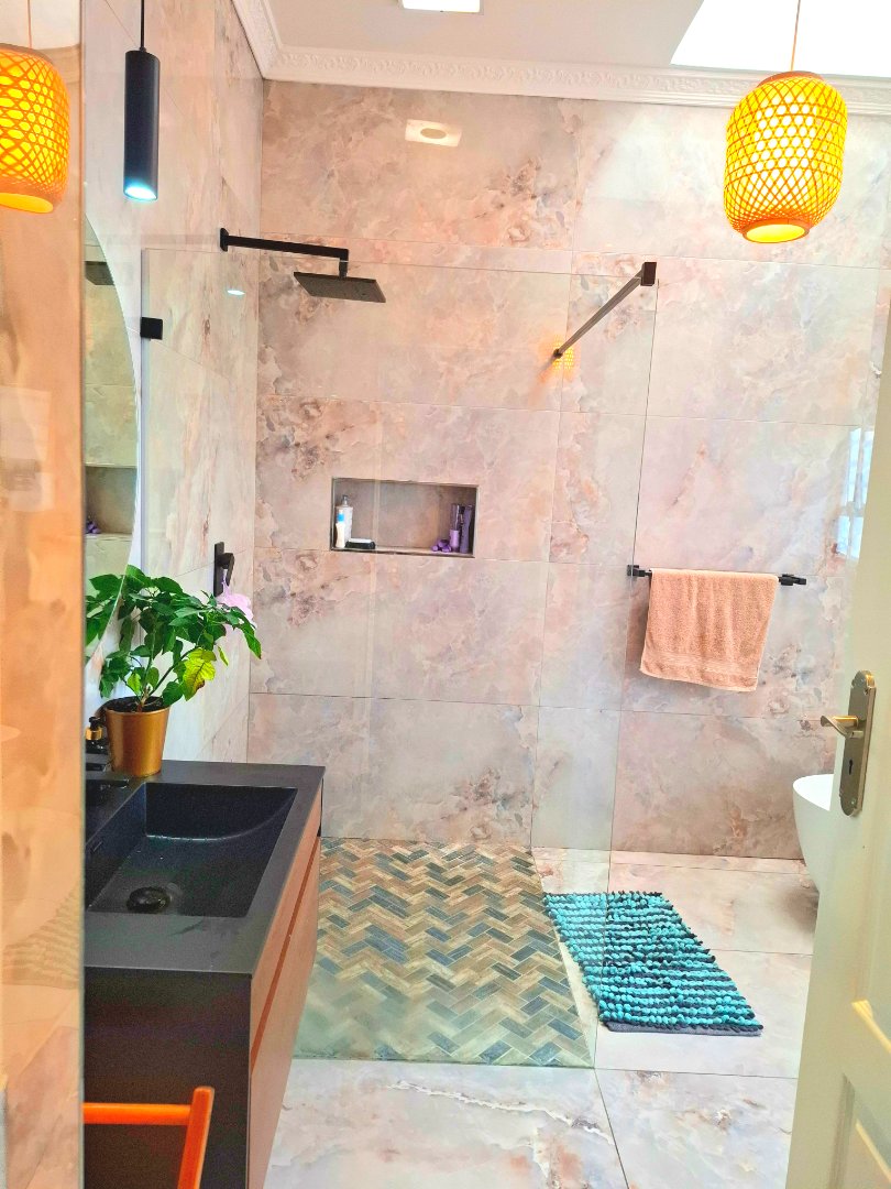 4 Bedroom Property for Sale in Welgelegen 3 Western Cape